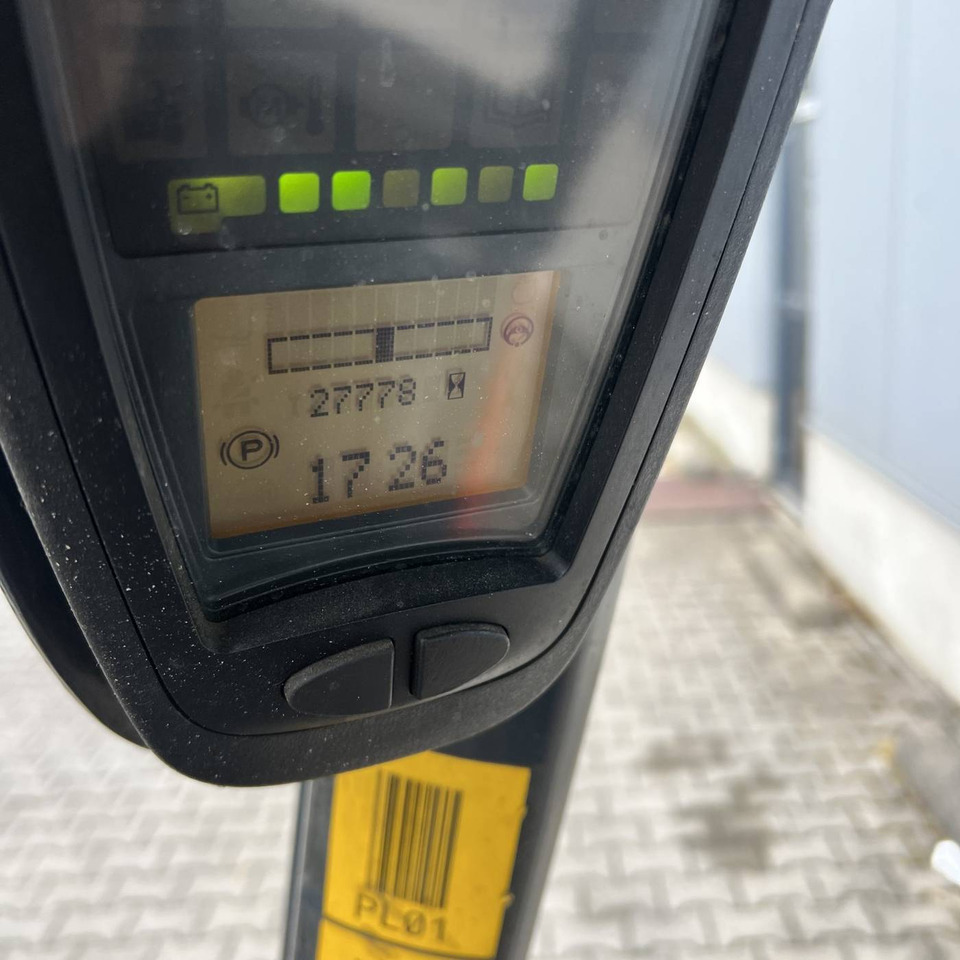 Linde E16 (386) - 전기 지게차 : 사진 4 Linde E16 (386) - 전기 지게차 : 사진 4