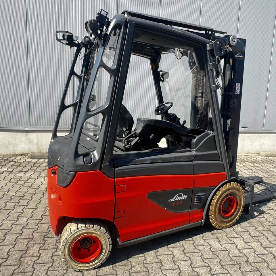 Linde E25 (387) - 전기 지게차 : 사진 2 Linde E25 (387) - 전기 지게차 : 사진 2