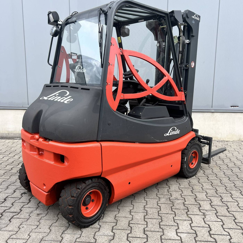 Linde E25S (336-03) - 전기 지게차 : 사진 2 Linde E25S (336-03) - 전기 지게차 : 사진 2