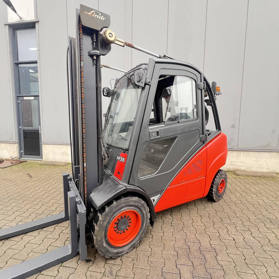 Linde H30D (393) - 디젤 지게차 : 사진 1 Linde H30D (393) - 디젤 지게차 : 사진 1