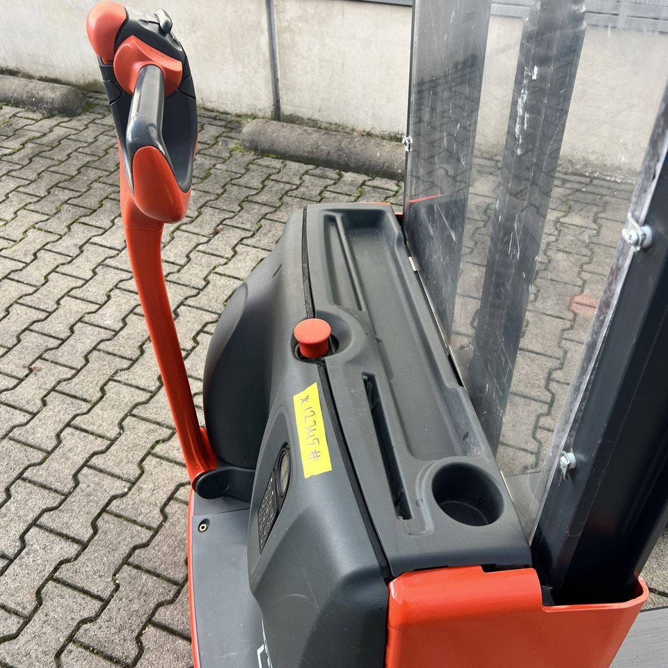 Linde L10 (1172) - 스태커 : 사진 5 Linde L10 (1172) - 스태커 : 사진 5