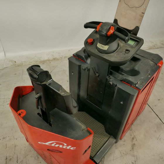 Linde P50C (1190) - 견인 트랙터 : 사진 3 Linde P50C (1190) - 견인 트랙터 : 사진 3