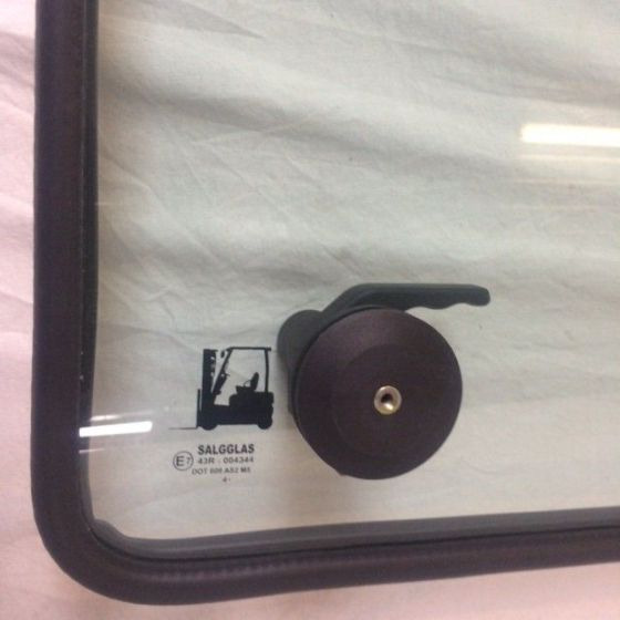 Rear windows for Caterpillar / Mitsubishi - 창문 및 부품 자재 취급 장비 용 : 사진 4 Rear windows for Caterpillar / Mitsubishi - 창문 및 부품 자재 취급 장비 용 : 사진 4
