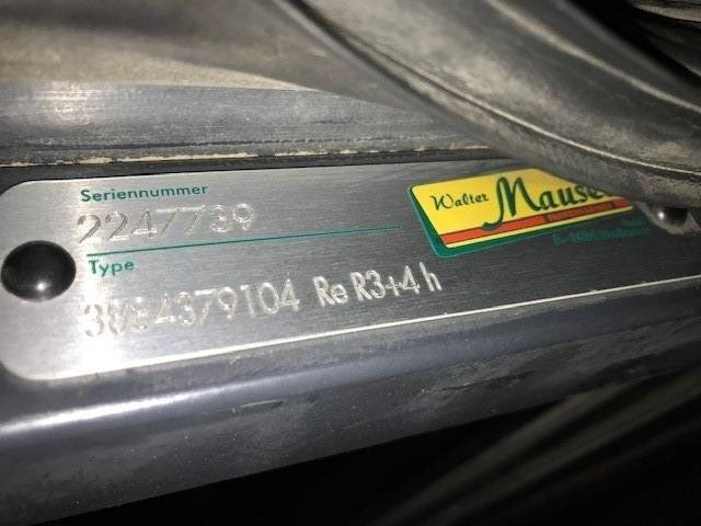 Right door for Linde 387 /388 series - 도어 및 부품 자재 취급 장비 용 : 사진 5 Right door for Linde 387 /388 series - 도어 및 부품 자재 취급 장비 용 : 사진 5