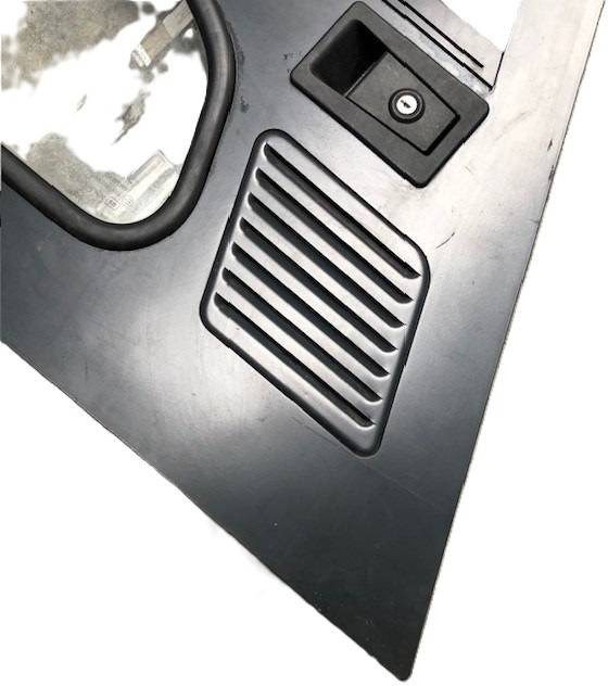 Right door for Linde series 387 - 도어 및 부품 자재 취급 장비 용 : 사진 3 Right door for Linde series 387 - 도어 및 부품 자재 취급 장비 용 : 사진 3