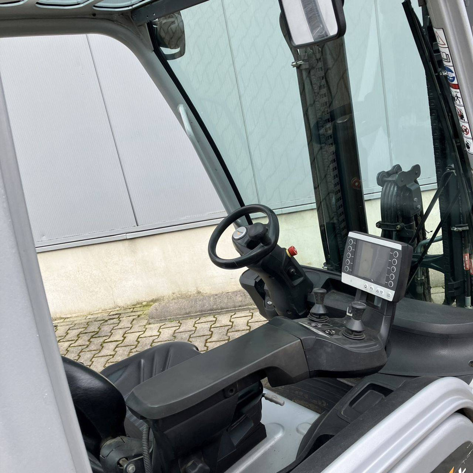 Still RX20-20P - 전기 지게차 : 사진 4 Still RX20-20P - 전기 지게차 : 사진 4