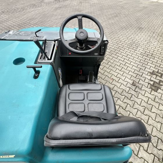 Tennant S20 - 산업용 스위퍼 : 사진 5 Tennant S20 - 산업용 스위퍼 : 사진 5