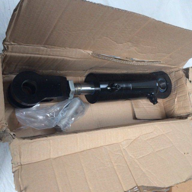 Tilt cylinder complete for Caterpillar - 유압 실린더 자재 취급 장비 용 : 사진 2 Tilt cylinder complete for Caterpillar - 유압 실린더 자재 취급 장비 용 : 사진 2