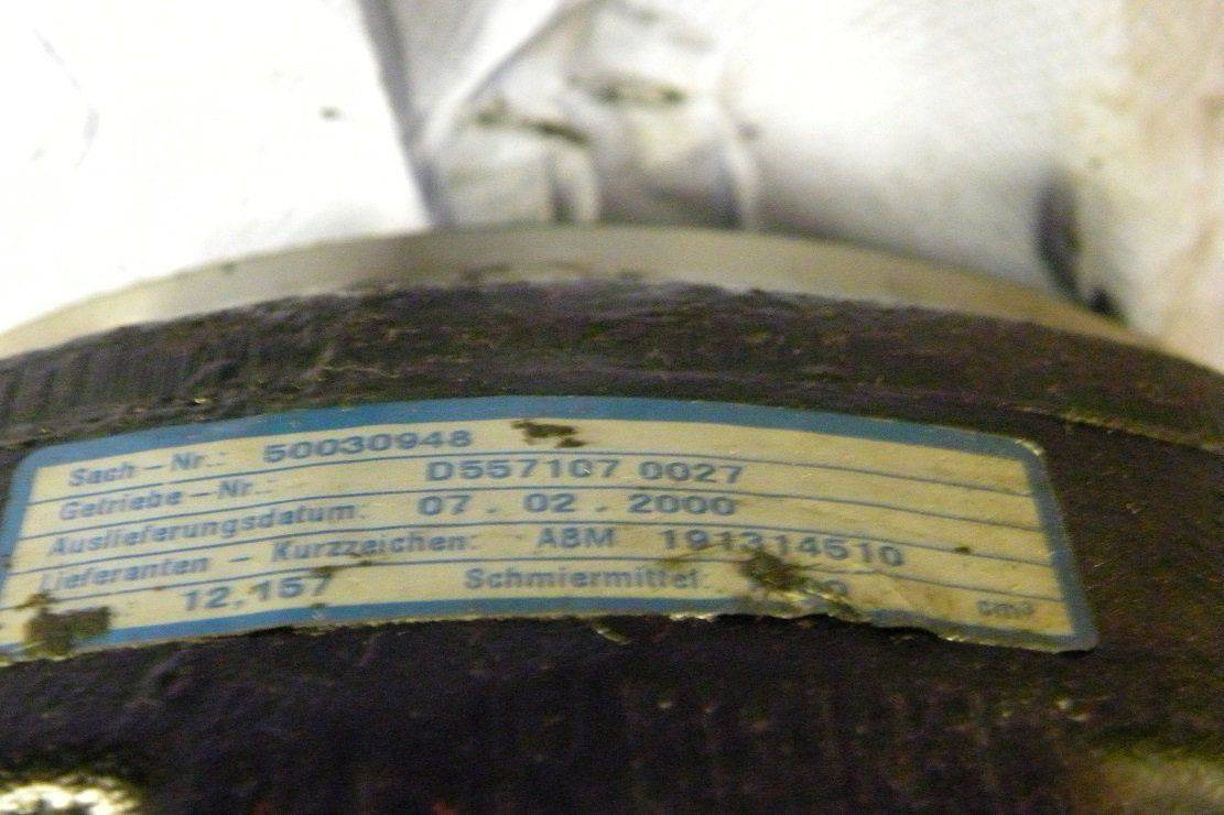 Transmission for Jungheinrich ECE-20G - 변속기 자재 취급 장비 용 : 사진 2 Transmission for Jungheinrich ECE-20G - 변속기 자재 취급 장비 용 : 사진 2