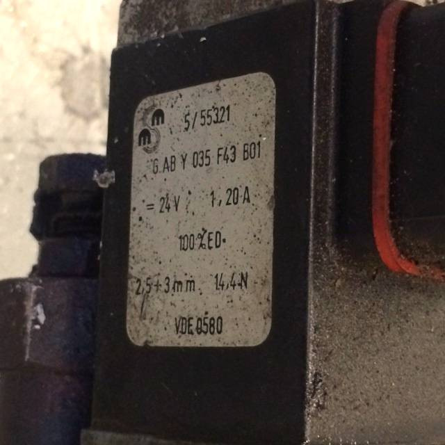 Valve Block for Jungheinrich ERC 12,5 - 유압 밸브 자재 취급 장비 용 : 사진 2 Valve Block for Jungheinrich ERC 12,5 - 유압 밸브 자재 취급 장비 용 : 사진 2