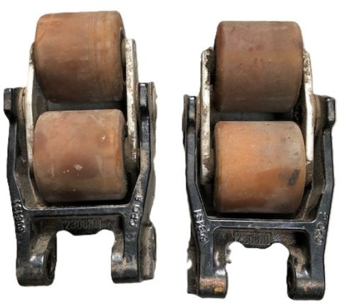 Wheel fork for Caterpillar NPV20N2 - 스티어링 자재 취급 장비 용 : 사진 1 Wheel fork for Caterpillar NPV20N2 - 스티어링 자재 취급 장비 용 : 사진 1