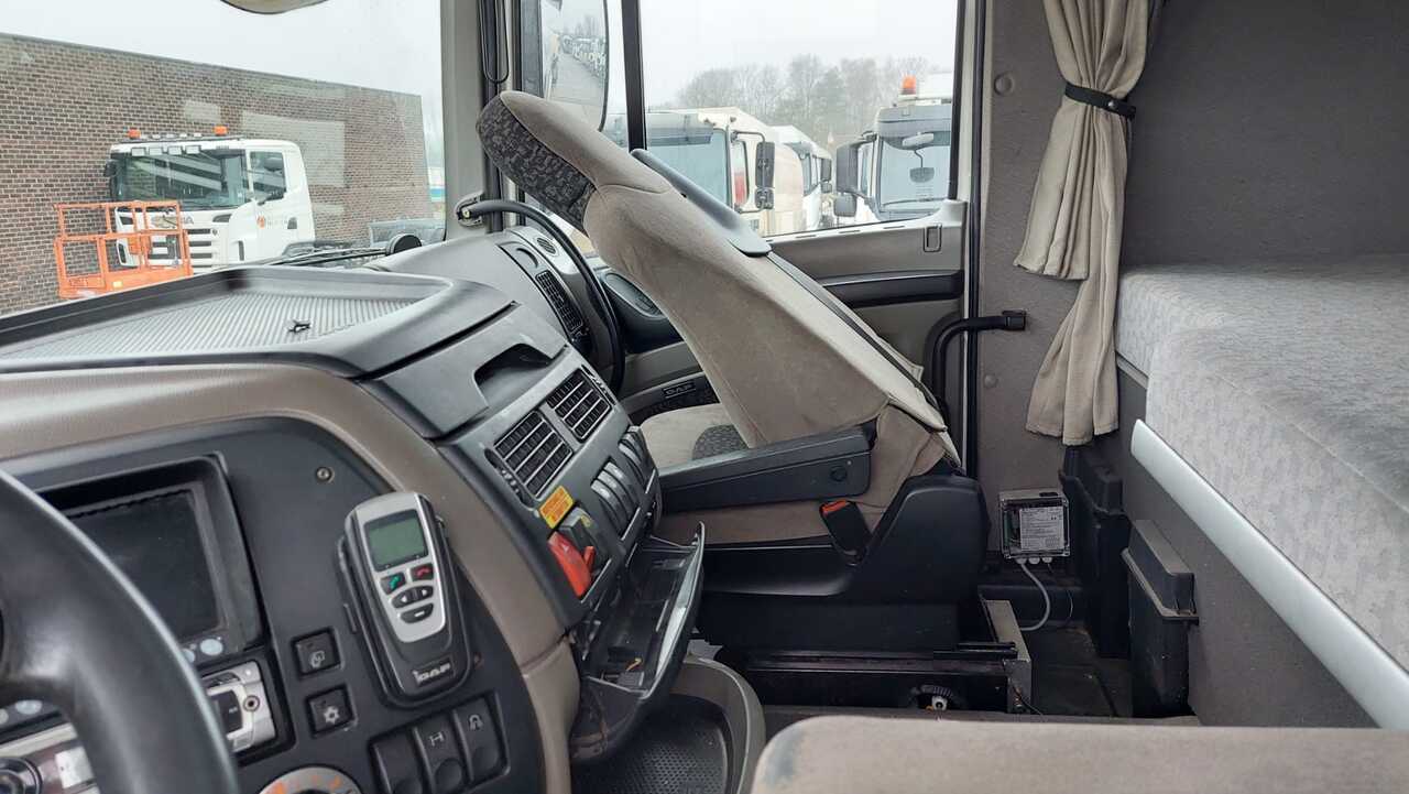 DAF XF - 유조트럭 : 사진 4 DAF XF - 유조트럭 : 사진 4