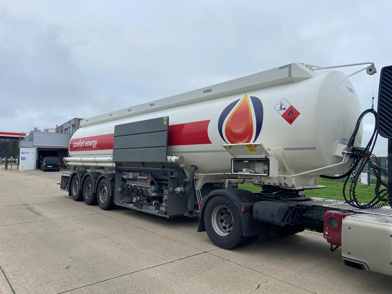 LAG - 유조 세미 트레일러 : 사진 1 LAG - 유조 세미 트레일러 : 사진 1