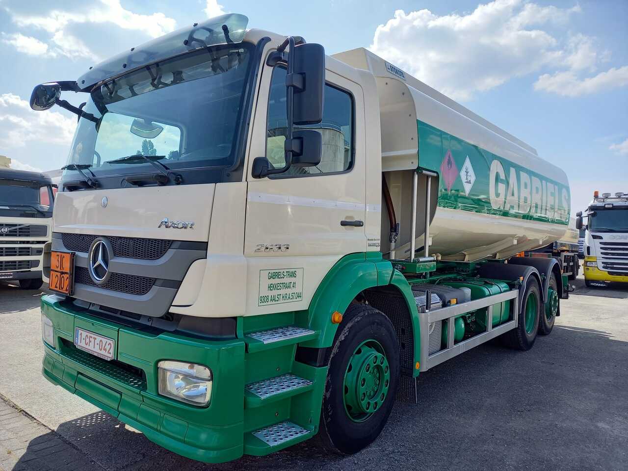 MERCEDES AXOR - 유조트럭 : 사진 1 MERCEDES AXOR - 유조트럭 : 사진 1