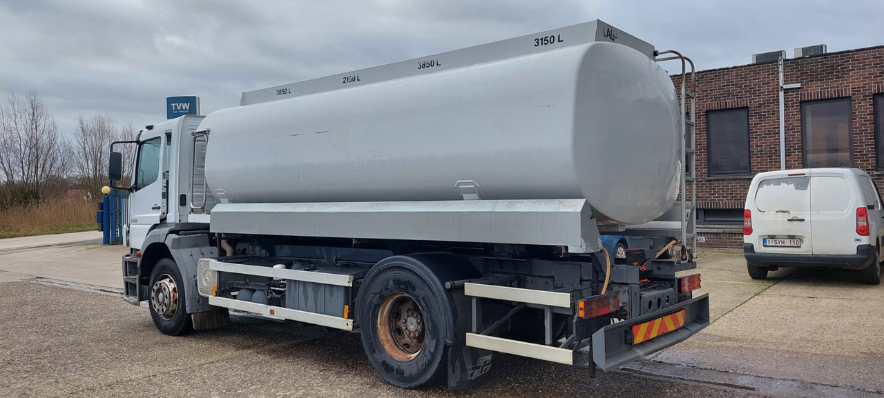 유조트럭 MERCEDES : 사진 10