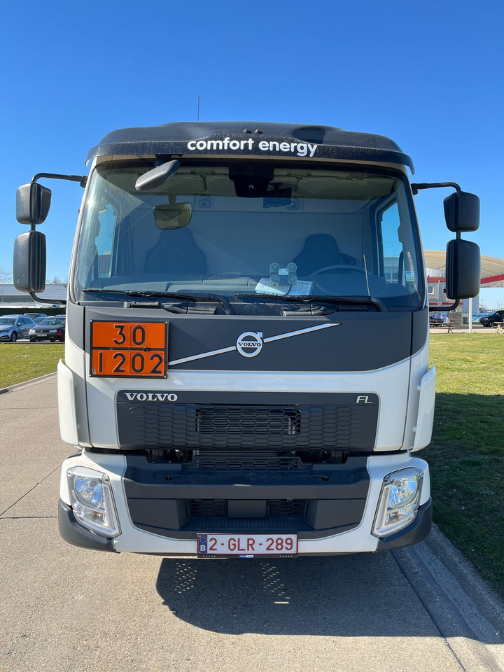 신규 유조트럭 VOLVO FL : 사진 8 신규 유조트럭 VOLVO FL : 사진 8