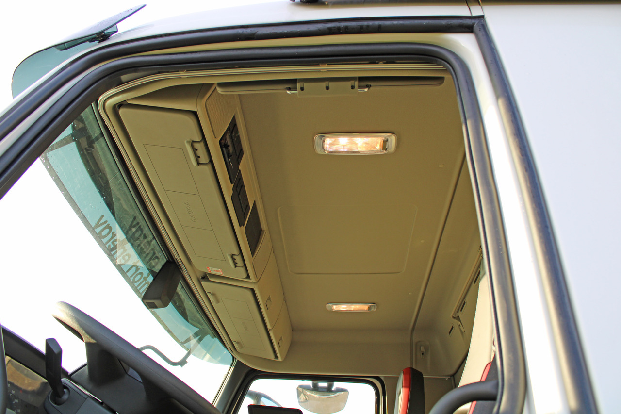 VOLVO FM - 유조트럭 : 사진 4 VOLVO FM - 유조트럭 : 사진 4