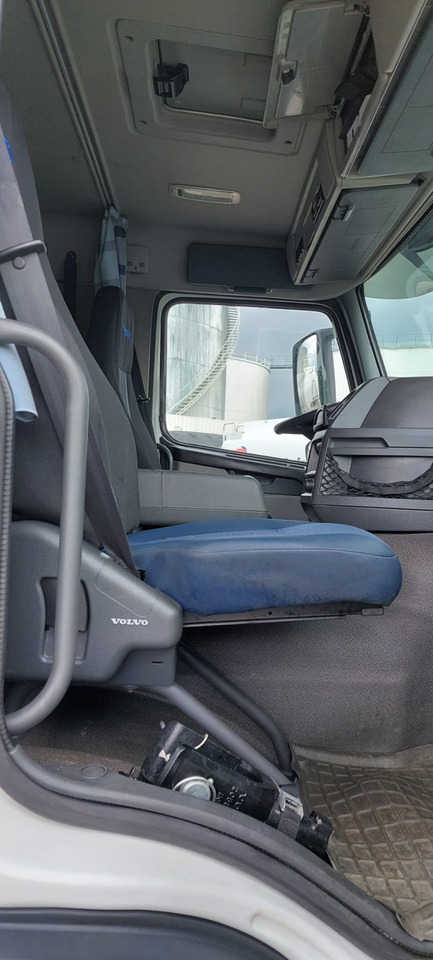 VOLVO FM - 유조트럭 : 사진 2 VOLVO FM - 유조트럭 : 사진 2