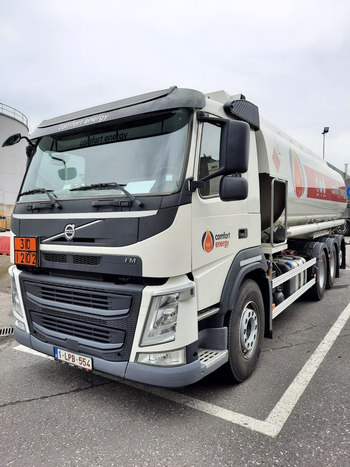 Volvo FM - 유조트럭 : 사진 1 Volvo FM - 유조트럭 : 사진 1