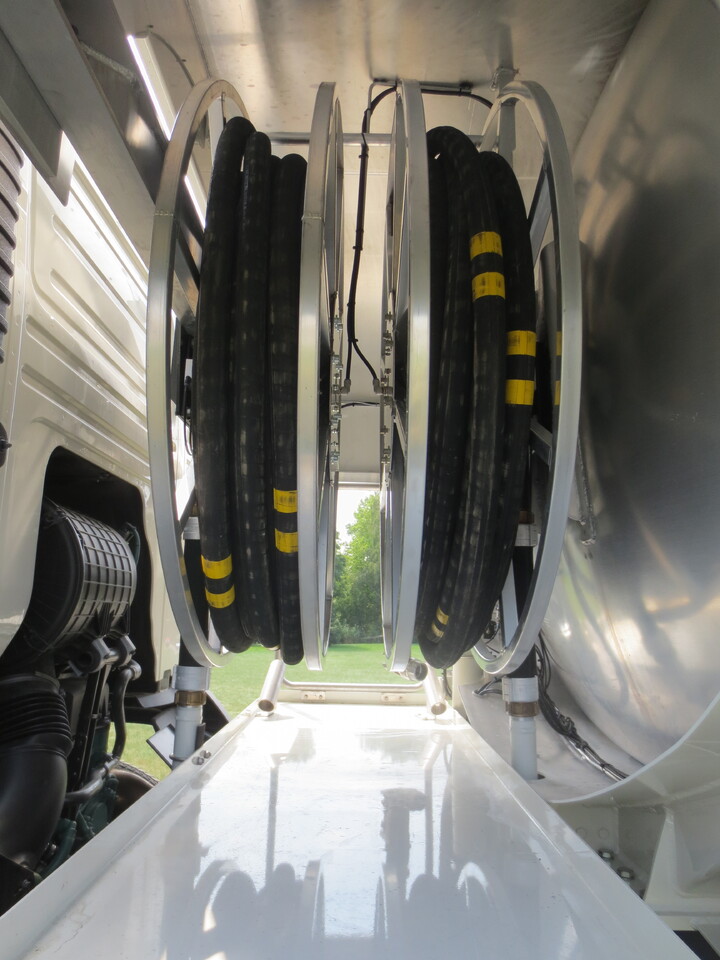 Volvo FM - 유조트럭 : 사진 5 Volvo FM - 유조트럭 : 사진 5