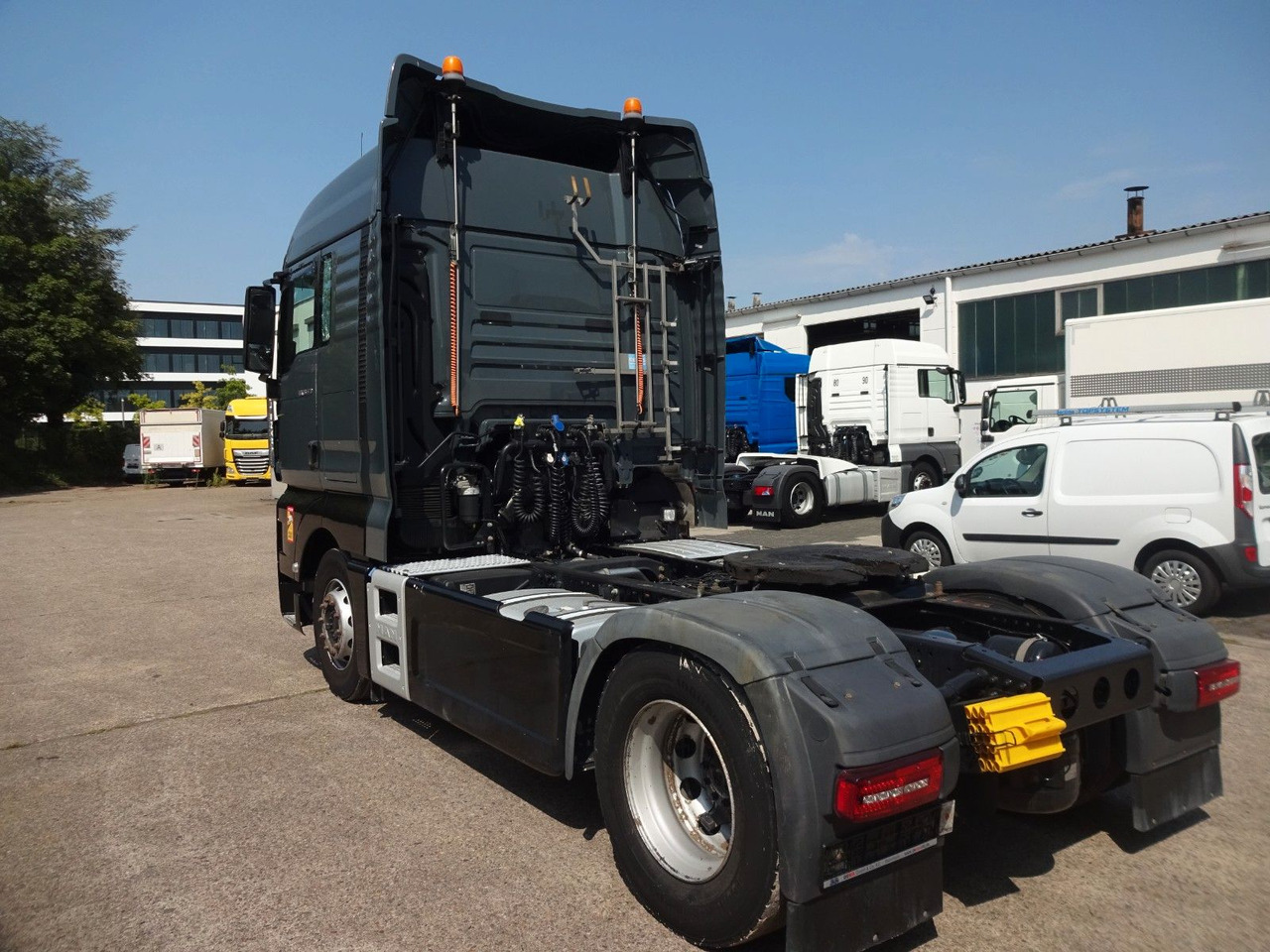 MAN TGX 18.470, XLX, Intarder, ACC, 2 Tank, Standkl - 트랙터 유닛 : 사진 5 MAN TGX 18.470, XLX, Intarder, ACC, 2 Tank, Standkl - 트랙터 유닛 : 사진 5