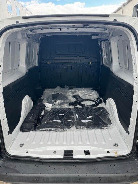 Peugeot Partner Premium Elektro L3H1, 100 kW - 승합차, 전기 밴 : 사진 5 Peugeot Partner Premium Elektro L3H1, 100 kW - 승합차, 전기 밴 : 사진 5