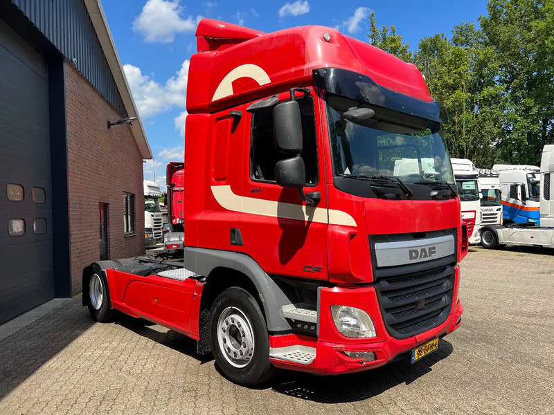 DAF CF 400 4X2 FT Space Cab Side skirts - 트랙터 유닛 : 사진 2 DAF CF 400 4X2 FT Space Cab Side skirts - 트랙터 유닛 : 사진 2