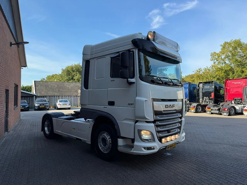 DAF XF 430 MX 13 4X2 Space Cab Standairco Alcoa's NL Truck APK/TUV 21-11-2025 - 트랙터 유닛 : 사진 4 DAF XF 430 MX 13 4X2 Space Cab Standairco Alcoa's NL Truck APK/TUV 21-11-2025 - 트랙터 유닛 : 사진 4