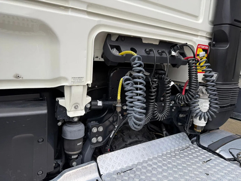 트랙터 유닛 DAF XF 480 6X2 FTG SSC Super Space 327.844KM! PTO-Prep NL Truck APK 10-2026 : 사진 19 트랙터 유닛 DAF XF 480 6X2 FTG SSC Super Space 327.844KM! PTO-Prep NL Truck APK 10-2026 : 사진 19