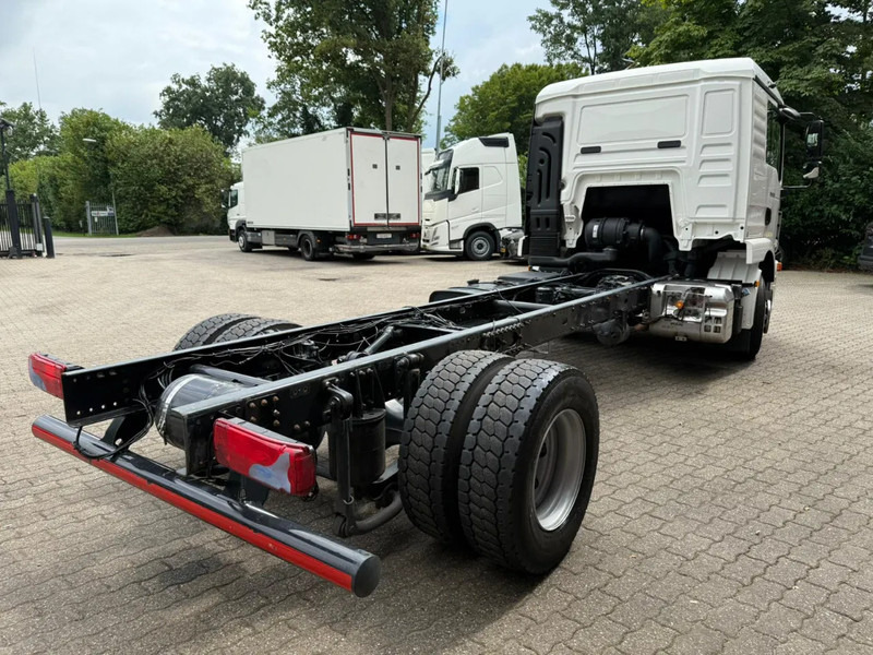MAN TGM TGM 15.250 4X2 Chassis, Airco, 526.460 KM, Slaapcabine - 캡 새시 트럭 : 사진 3 MAN TGM TGM 15.250 4X2 Chassis, Airco, 526.460 KM, Slaapcabine - 캡 새시 트럭 : 사진 3