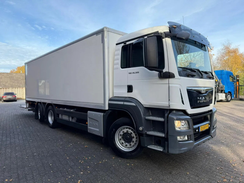 MAN TGS 26.320 7.6M Koffer Stuuras AHK 3.000KG LBW 243.060KM! NL Truck EURO 6 APK 02/2026 - 박스 트럭 : 사진 2 MAN TGS 26.320 7.6M Koffer Stuuras AHK 3.000KG LBW 243.060KM! NL Truck EURO 6 APK 02/2026 - 박스 트럭 : 사진 2