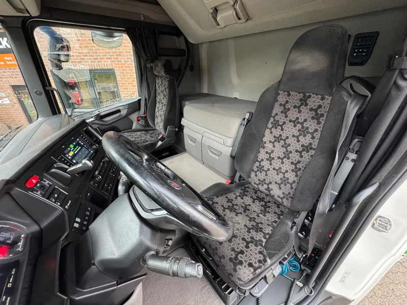 리스 Scania R450 4X2 Standairco LED NL Truck APK/TUV 09/2025 Scania R450 4X2 Standairco LED NL Truck APK/TUV 09/2025 : 사진 8