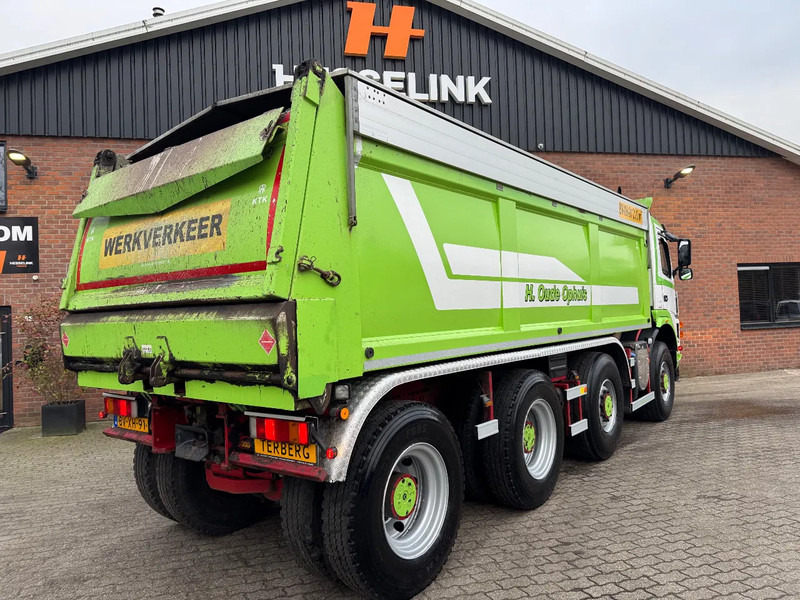 Terberg FM 2000 8X8 21m3 Isolated Hardox Manual gearbox NL truck - 덤프트럭 : 사진 4 Terberg FM 2000 8X8 21m3 Isolated Hardox Manual gearbox NL truck - 덤프트럭 : 사진 4