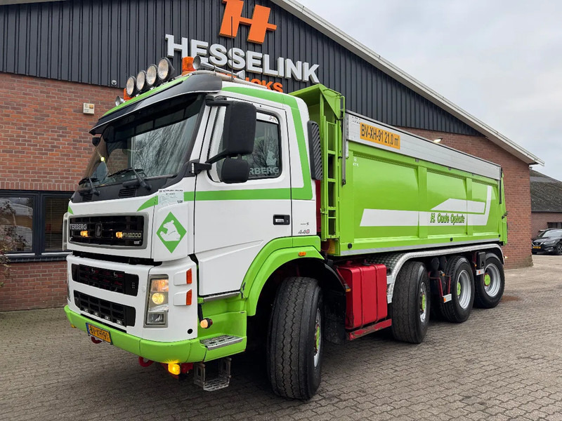 Terberg FM 2000 8X8 21m3 Isolated Hardox Manual gearbox NL truck - 덤프트럭 : 사진 2 Terberg FM 2000 8X8 21m3 Isolated Hardox Manual gearbox NL truck - 덤프트럭 : 사진 2