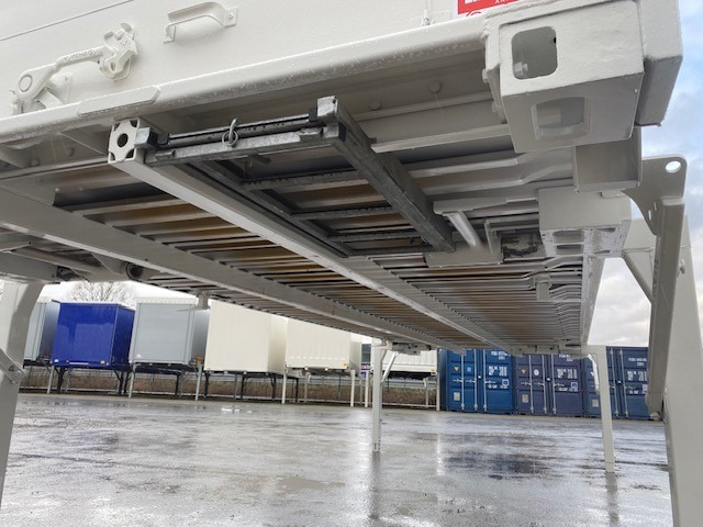 CIMC BDF-System 7.450 mm, LACK NEU in RAL 9010 - Premium Lackierung - Sonderpreis - 스왑 바디 - 박스 : 사진 2 CIMC BDF-System 7.450 mm, LACK NEU in RAL 9010 - Premium Lackierung - Sonderpreis - 스왑 바디 - 박스 : 사진 2