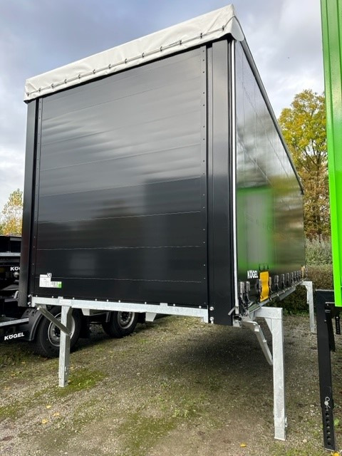 Kögel BDF-System, 7.450 mm lang, Farbe: RAL 9005 schwarz - 커튼 사이드 스왑 바디 : 사진 1 Kögel BDF-System, 7.450 mm lang, Farbe: RAL 9005 schwarz - 커튼 사이드 스왑 바디 : 사진 1