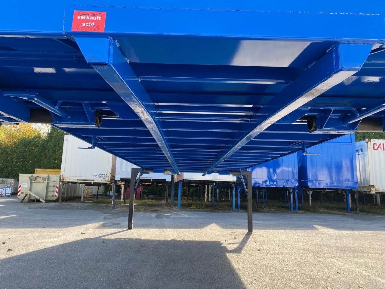 Krone BDF-System 7.450 mm lang, LACK NEU, Premium plus! - 스왑 바디 - 박스 : 사진 3 Krone BDF-System 7.450 mm lang, LACK NEU, Premium plus! - 스왑 바디 - 박스 : 사진 3