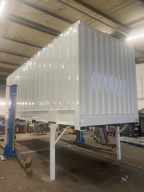 Yorkshire BDF-System 7.450 mm, Heck Rolltor, Eckhöhe: 2.750 mm - 스왑 바디 - 박스 : 사진 1 Yorkshire BDF-System 7.450 mm, Heck Rolltor, Eckhöhe: 2.750 mm - 스왑 바디 - 박스 : 사진 1