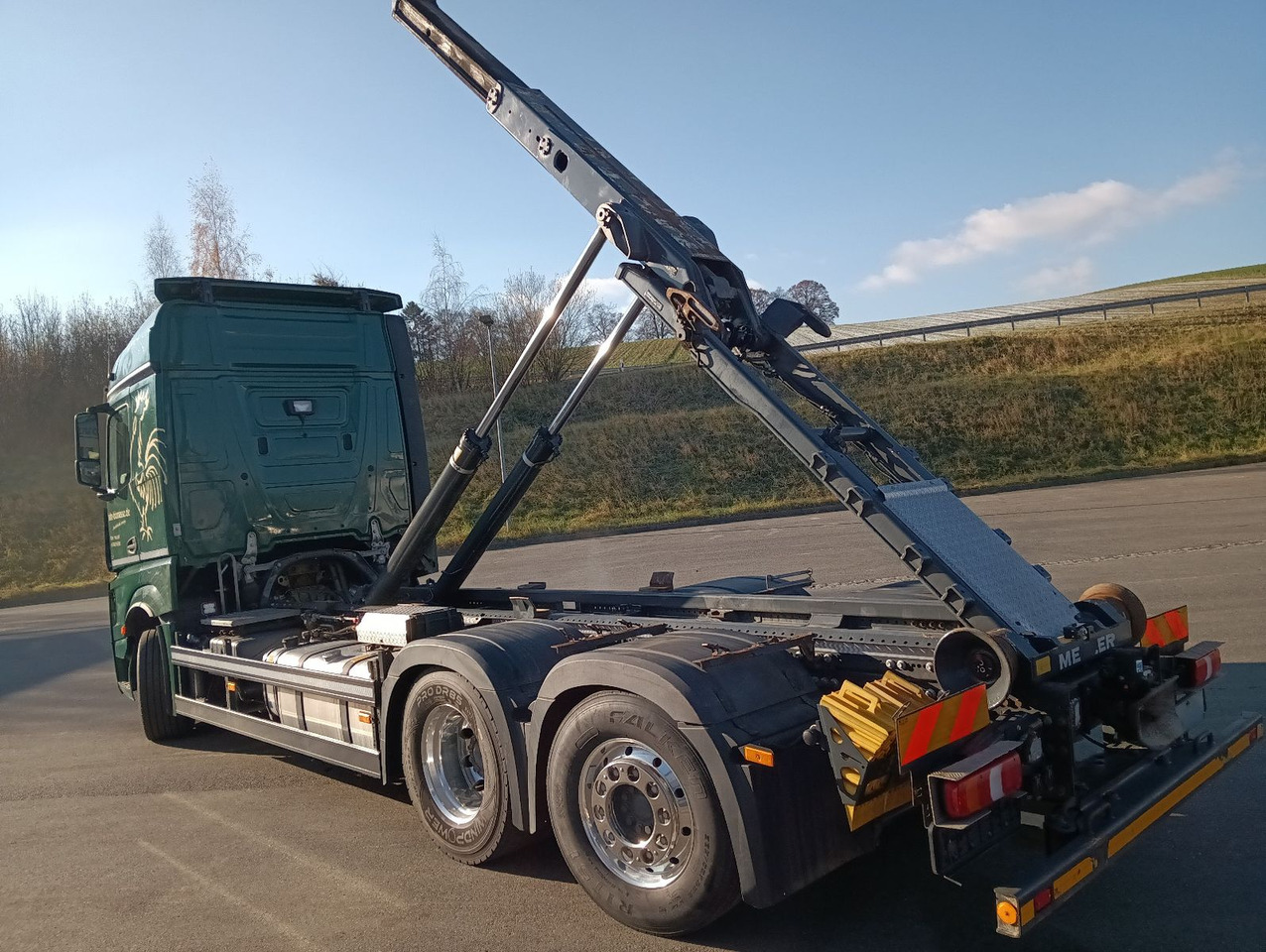 Mercedes-Benz ACTROS 2651 MP5 6x2 MEILLER RETARDER LENKACHS - 후크 리프트 트럭 : 사진 3 Mercedes-Benz ACTROS 2651 MP5 6x2 MEILLER RETARDER LENKACHS - 후크 리프트 트럭 : 사진 3