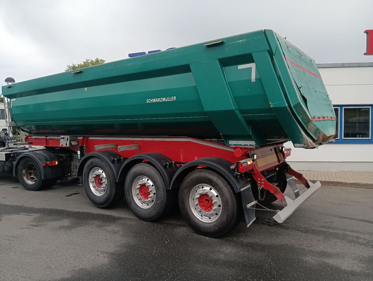 Schwarzmüller 3-A Stahlulde HARDOX ALCOA 25m3 SAF Lift 6180kg - 덤프 세미 트레일러 : 사진 5 Schwarzmüller 3-A Stahlulde HARDOX ALCOA 25m3 SAF Lift 6180kg - 덤프 세미 트레일러 : 사진 5