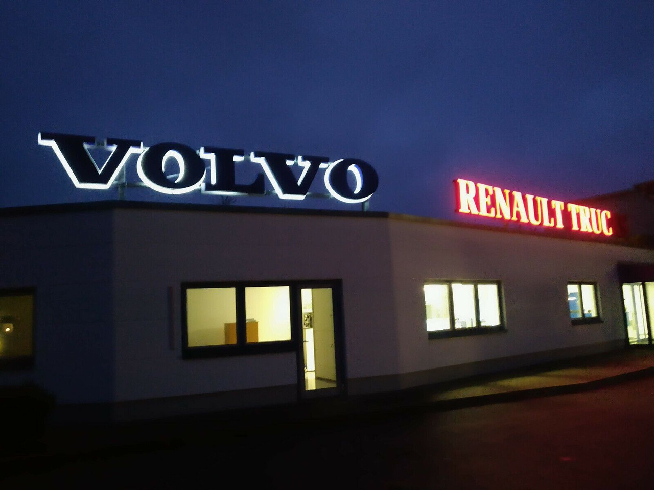 신규 커튼 사이드 스왑 바디 Wecon 4x Duke WPR715 SG RAPIDO Staplerhalter verzinkt : 사진 29 신규 커튼 사이드 스왑 바디 Wecon 4x Duke WPR715 SG RAPIDO Staplerhalter verzinkt : 사진 29