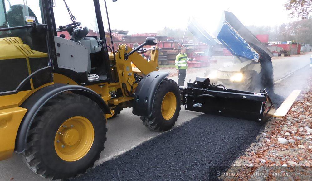 SIMEX ST200 Asphaltverteiler für Lader!! NEU!! - 콜드 플래너 아스팔트 기계 용 : 사진 4 SIMEX ST200 Asphaltverteiler für Lader!! NEU!! - 콜드 플래너 아스팔트 기계 용 : 사진 4