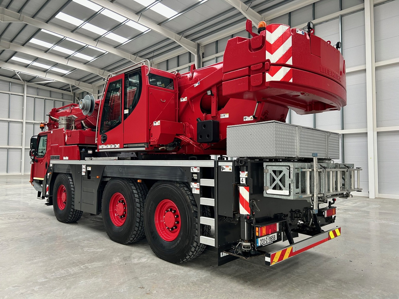 LIEBHERR LTM1060-3.1 - 크레인 : 사진 5 LIEBHERR LTM1060-3.1 - 크레인 : 사진 5