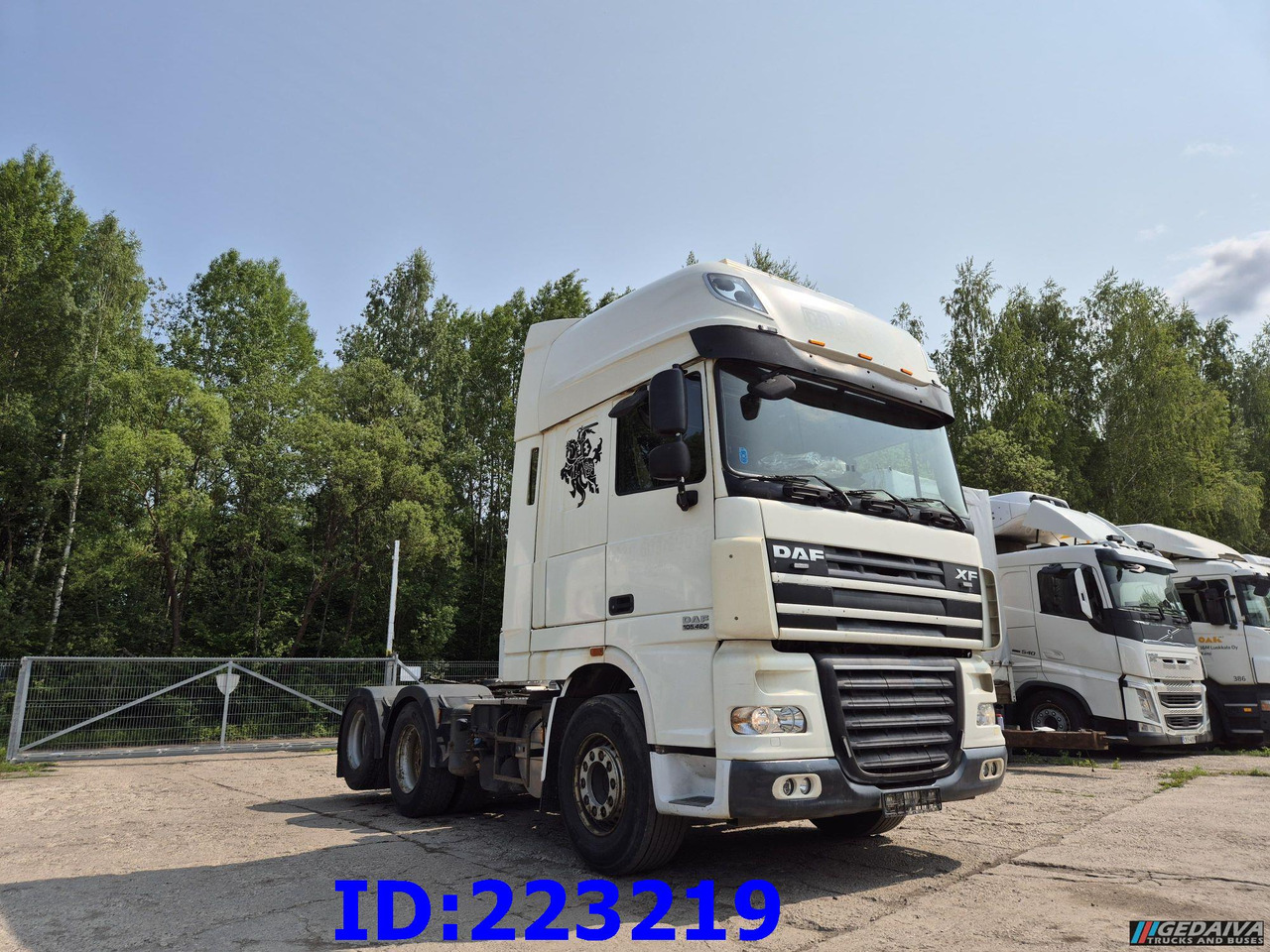 DAF XF 105.460 6X2 (10 tyre) Retarder Euro5 - 트랙터 유닛 : 사진 1 DAF XF 105.460 6X2 (10 tyre) Retarder Euro5 - 트랙터 유닛 : 사진 1