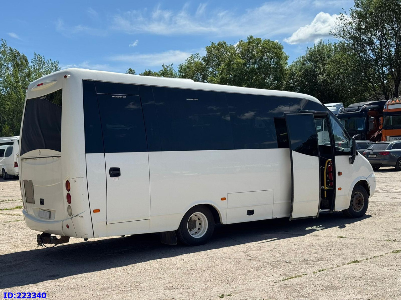 IVECO Wing Euro5 25 places - 대형 버스 : 사진 4 IVECO Wing Euro5 25 places - 대형 버스 : 사진 4