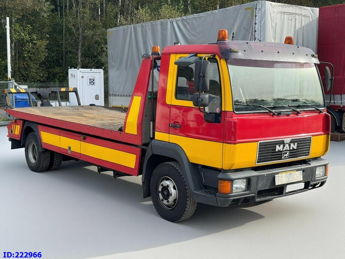 MAN 12.224 - 견인 트럭 : 사진 2 MAN 12.224 - 견인 트럭 : 사진 2