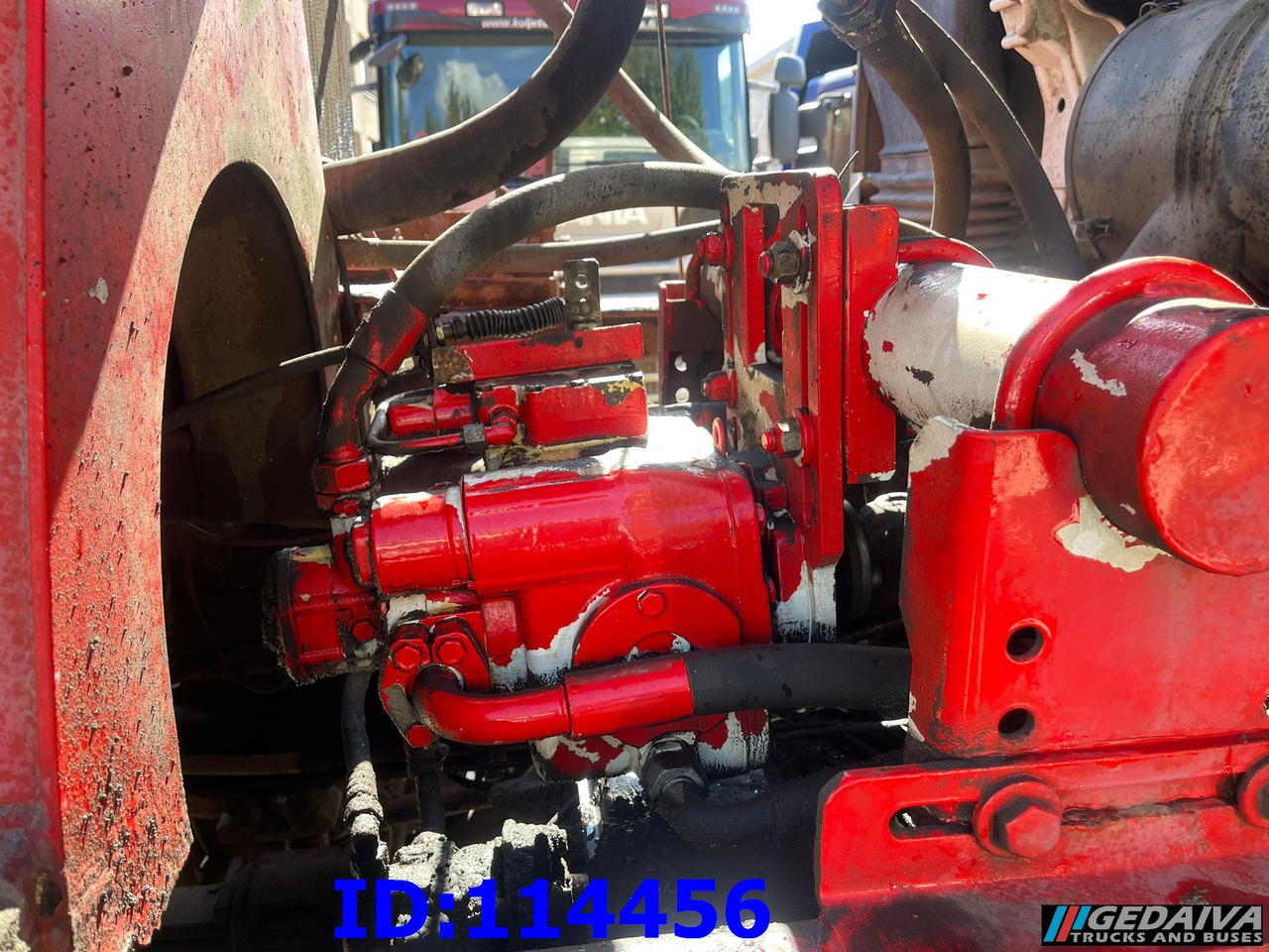 MAN TGA 35.480 8X4 8m3 Manual - 콘크리트 믹서 트럭 : 사진 5 MAN TGA 35.480 8X4 8m3 Manual - 콘크리트 믹서 트럭 : 사진 5