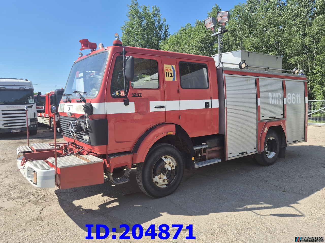 MERCEDES-BENZ 1217 4x4 - 소방차 : 사진 1 MERCEDES-BENZ 1217 4x4 - 소방차 : 사진 1