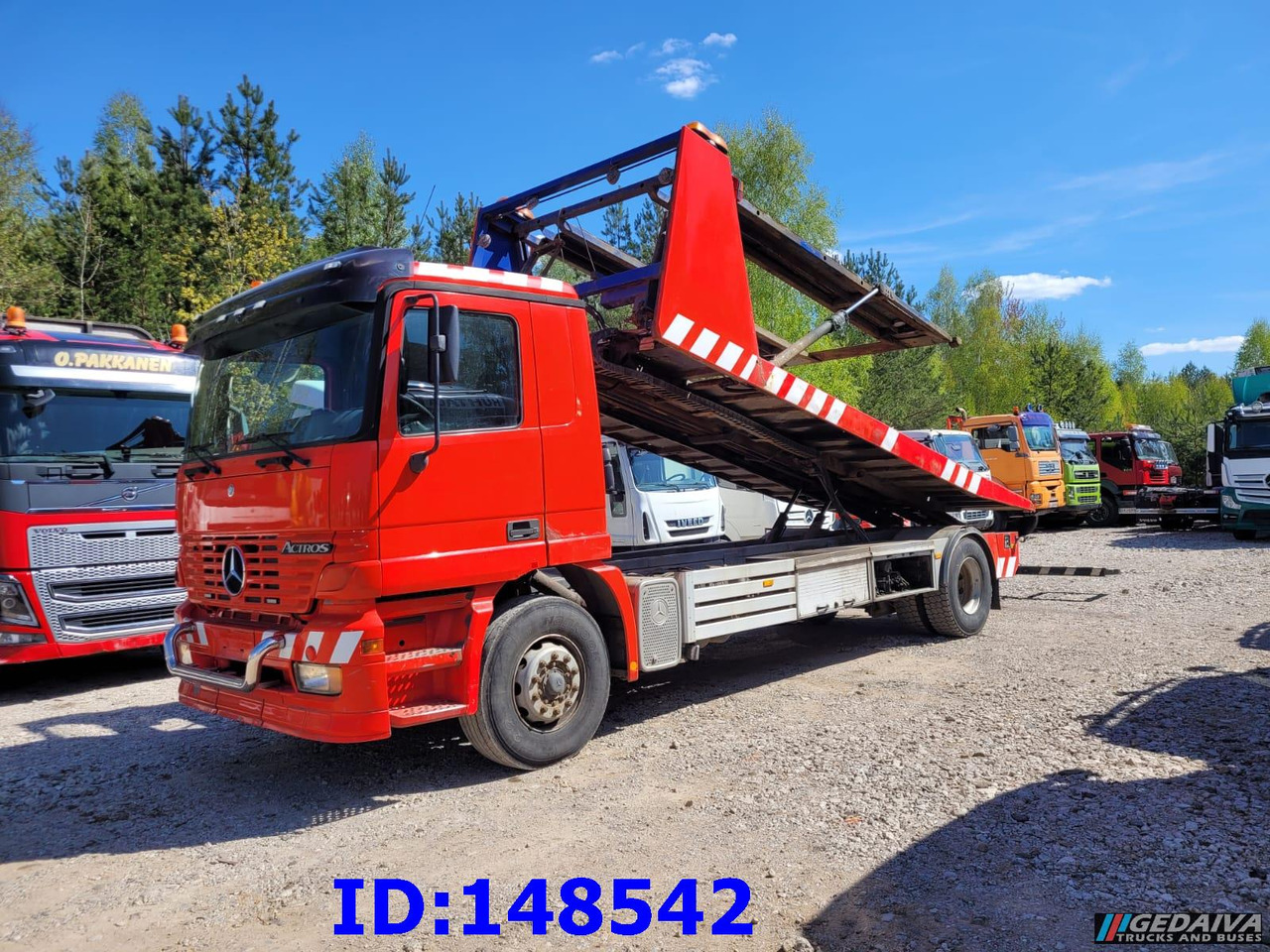 MERCEDES-BENZ Actros 1831 4x2 - 견인 트럭 : 사진 1 MERCEDES-BENZ Actros 1831 4x2 - 견인 트럭 : 사진 1