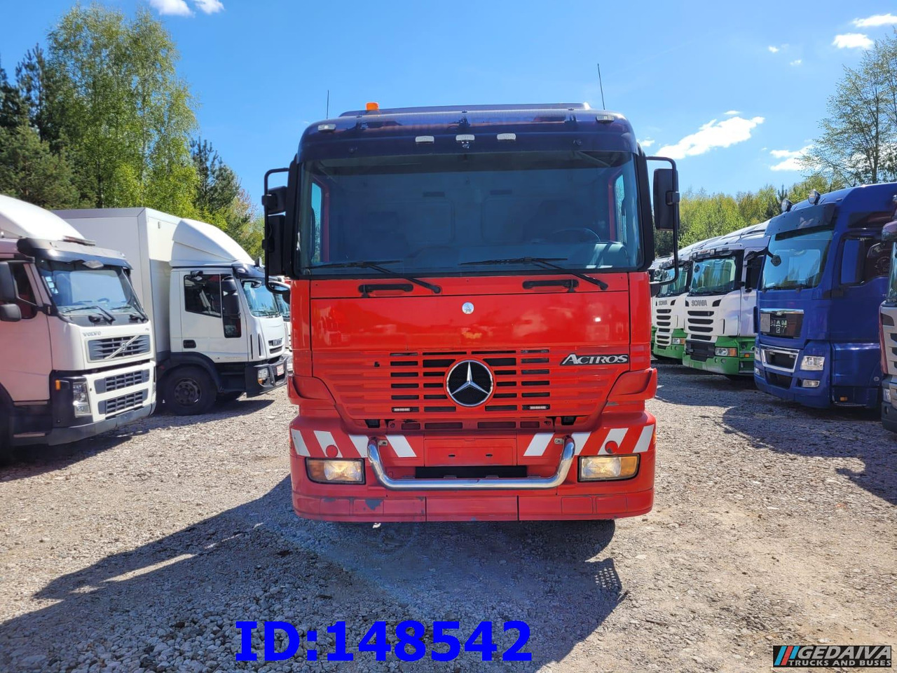 MERCEDES-BENZ Actros 1831 4x2 - 견인 트럭 : 사진 4 MERCEDES-BENZ Actros 1831 4x2 - 견인 트럭 : 사진 4